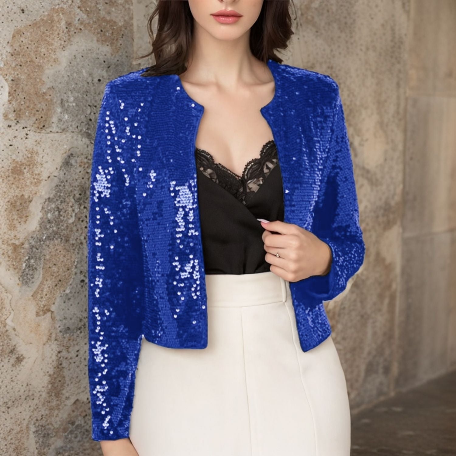 Women's sequined jacket in a modern cut, size