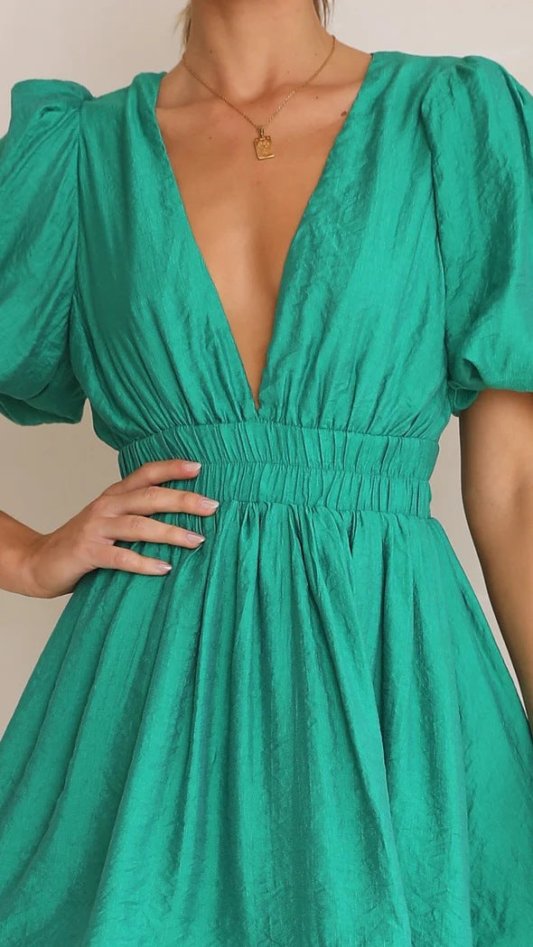 Valenzora | Summer Sweet Deep V-Neck Waist Slimming Pleated Puff Sleeve Dress