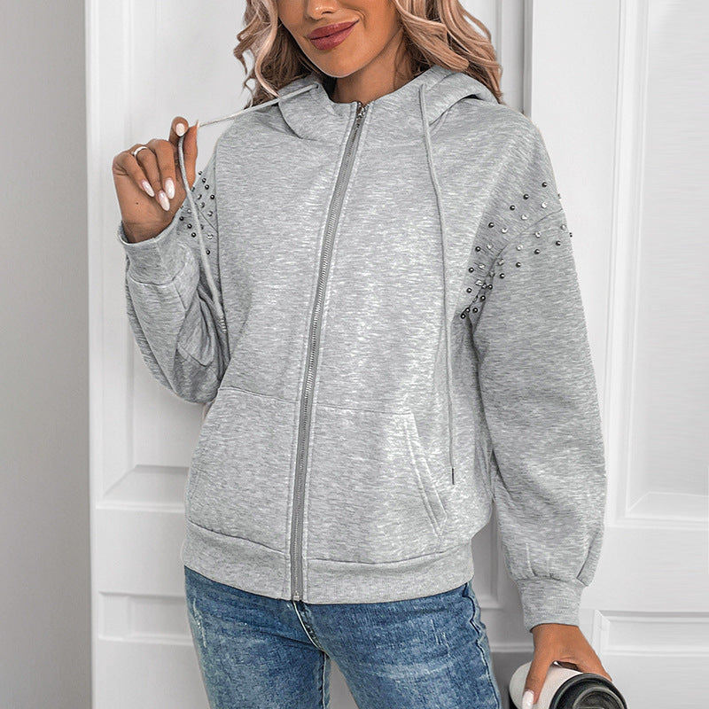 Damen-Kapuzenpullover mit Ziernieten und lässigem Schnitt, Größe S