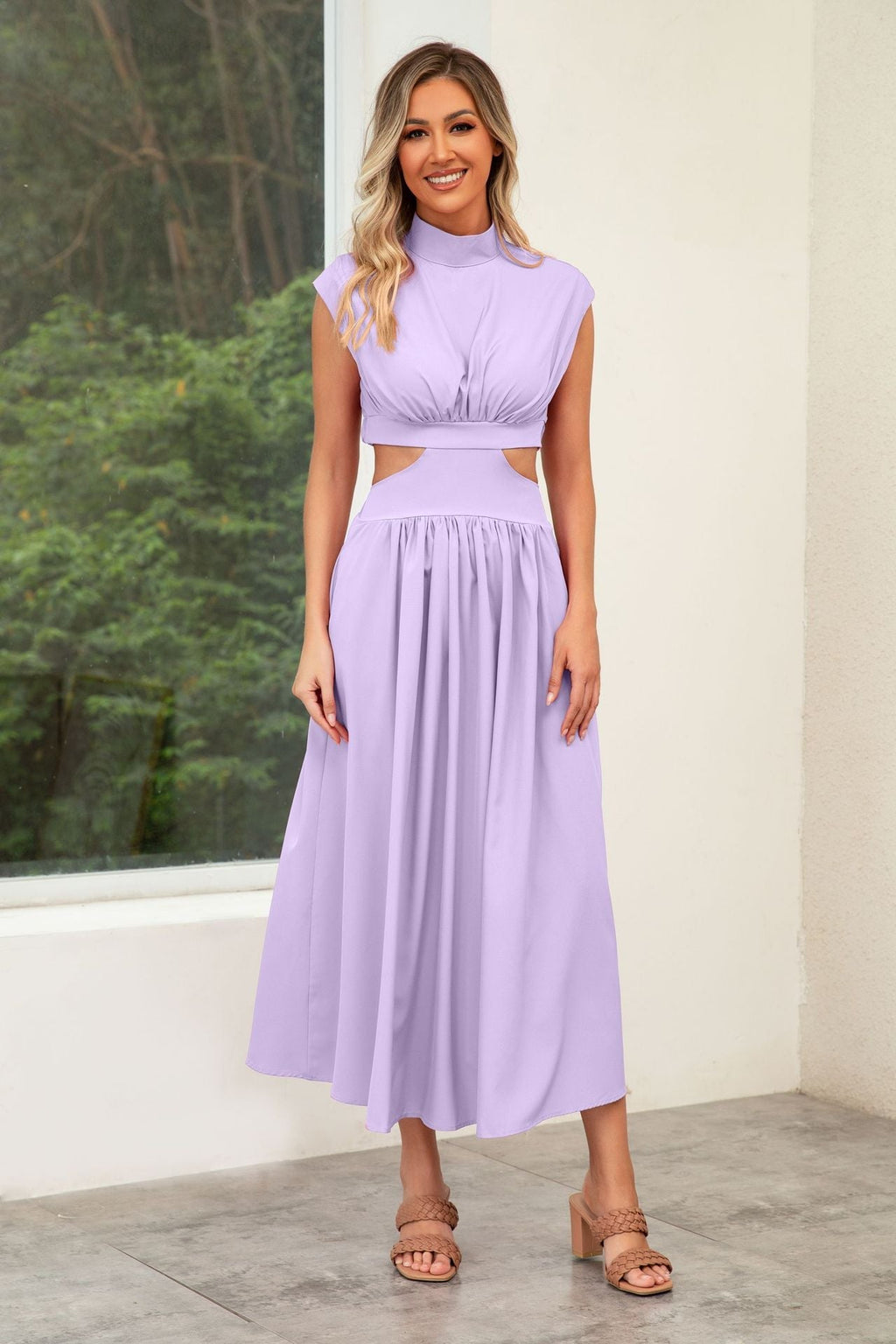 Damen-Cut-Out-Sommerkleid mit hohem Kragen, Größe
