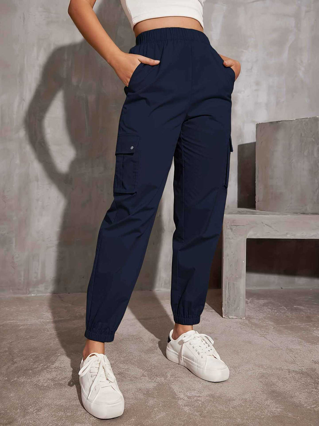 Damen-Cargohose mit elastischem Bund und praktischen Seitentaschen, Größe S