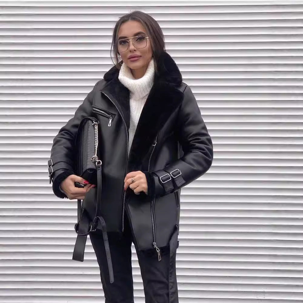 Damen-Lederjacke mit kuscheligem Futter, Größe
