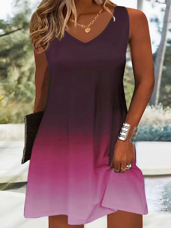 Women's summer V-neck dress in a fashionable ombre design, size S