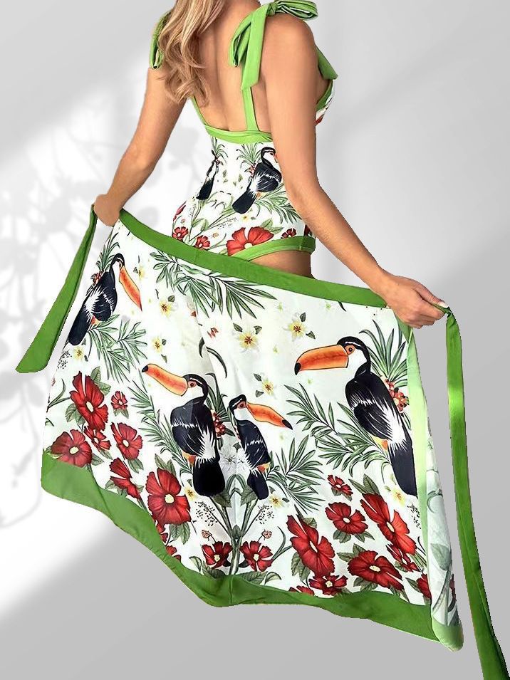 Women's pareo with botanical pattern and stylish tie belt, size