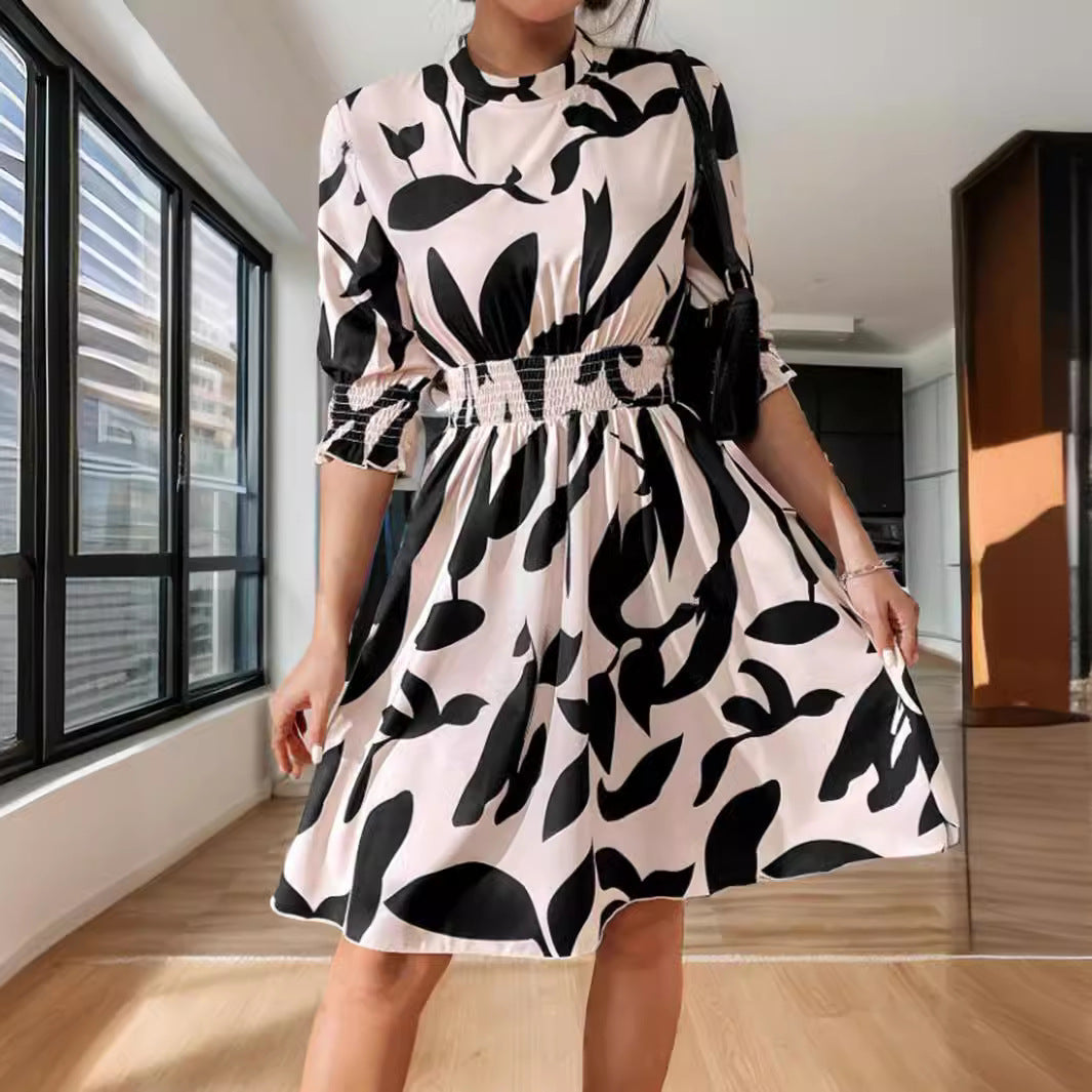 Valenzora | Printed three-quarter sleeve round neck dress