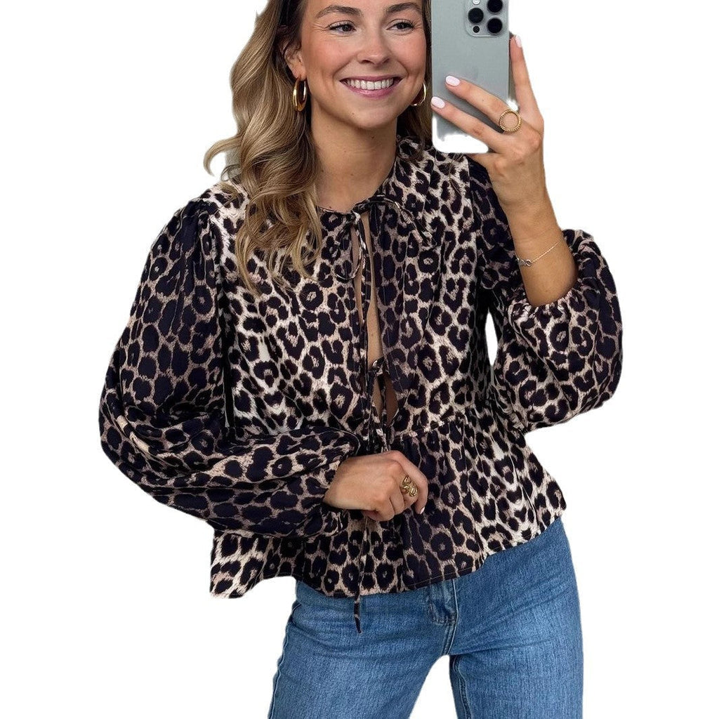 Damenbluse mit Leopardenmuster und Rüschen, Größe