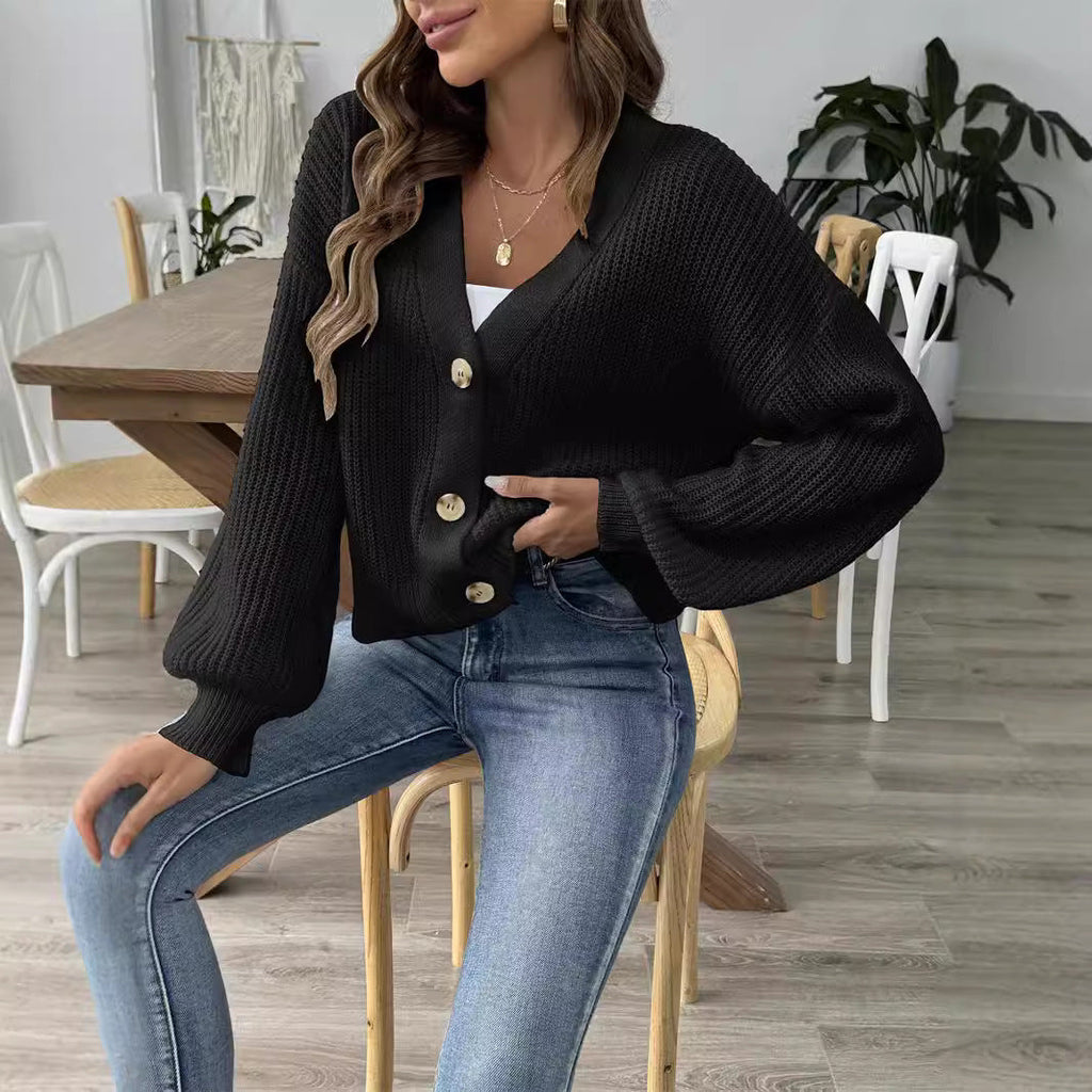 Women's casual cardigan with elegant button placket and wide cut, size S