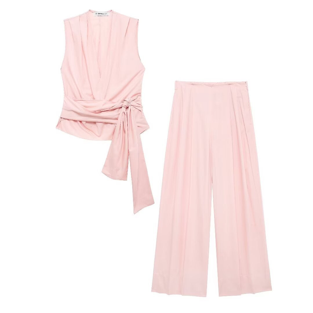 ValenzoraMODE | Cardigan with bow decoration, vest, long trousers, suit