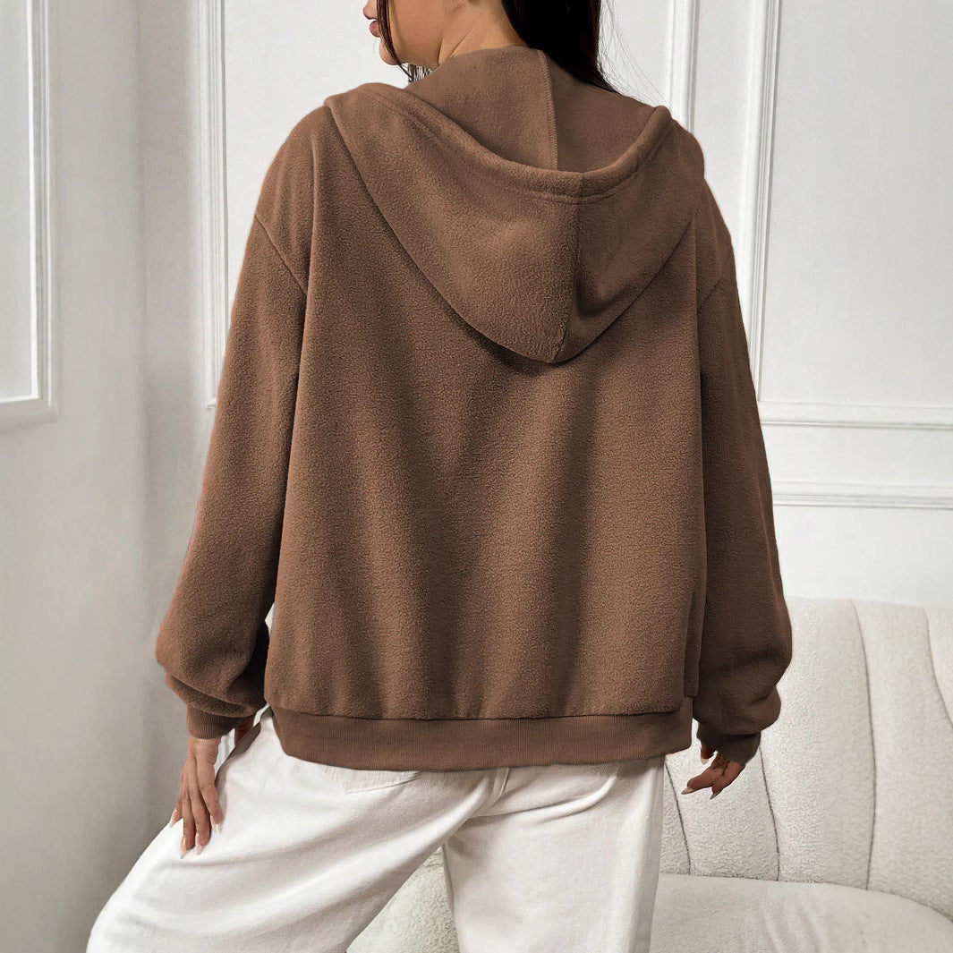 Women's fleece jacket with hood and practical pockets, size