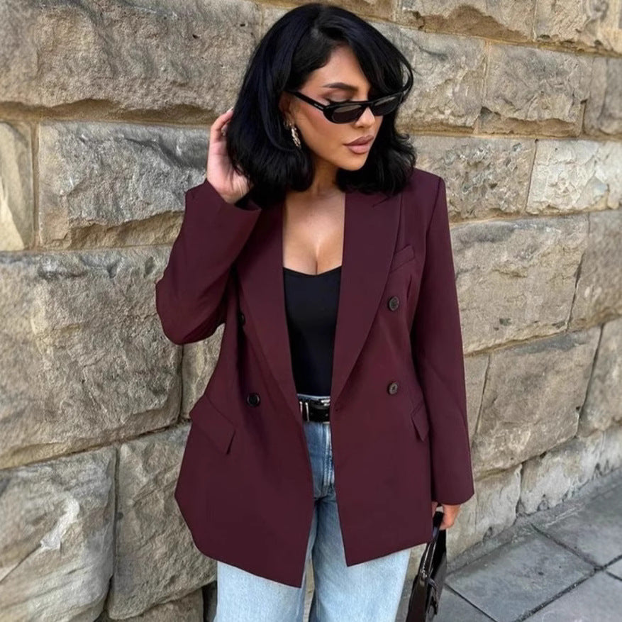 Women's double-opened blazer with an elegant cut and fine details, size [size missing]