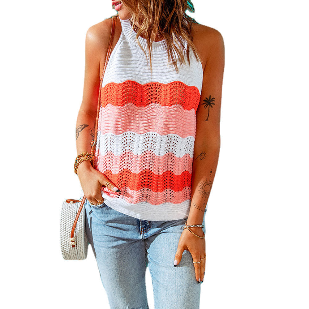 Women's casual knit top with a creative wave pattern and airy fit, size