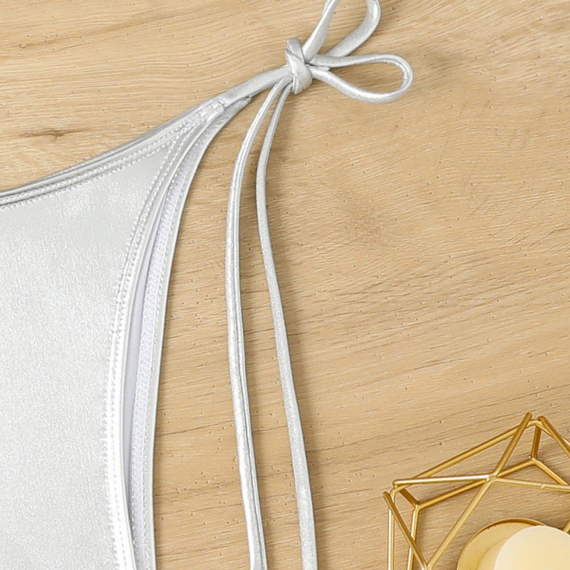 Damen-Triangel-Bikini mit glitzerndem Metallic-Finish und verstellbaren Trägern, Größe [size]