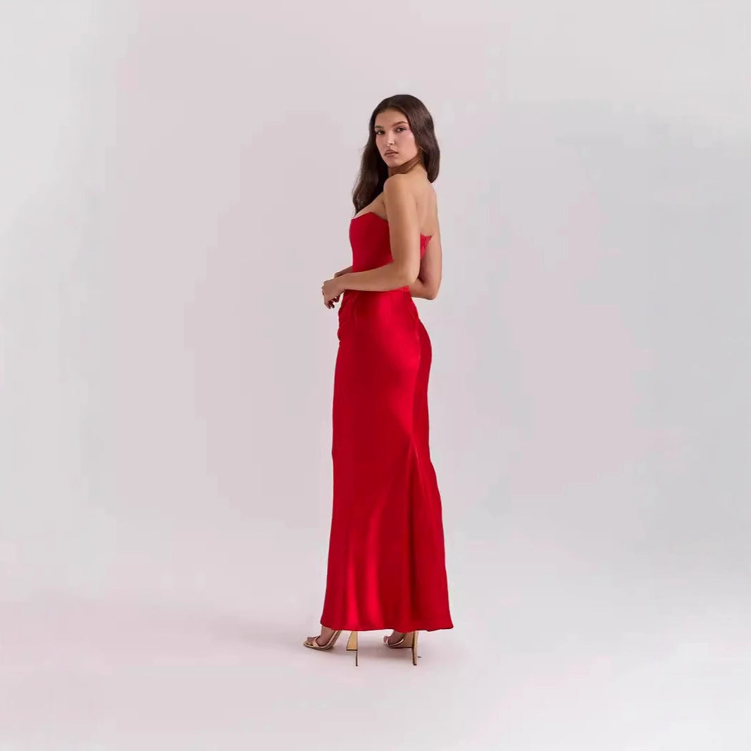 Elegantes, figurbetontes Damen-Abendkleid mit raffiniertem Taillendetail, Größe S
