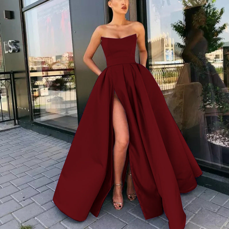 Elegantes Abendkleid für Damen mit tiefem Schlitz und fließendem Rock, Größe [Größe]