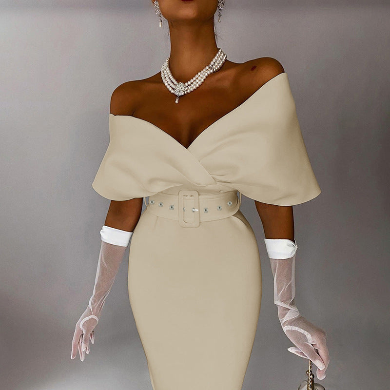 Valenzora | Enges Off-Shoulder-Kleid mit Gürtel