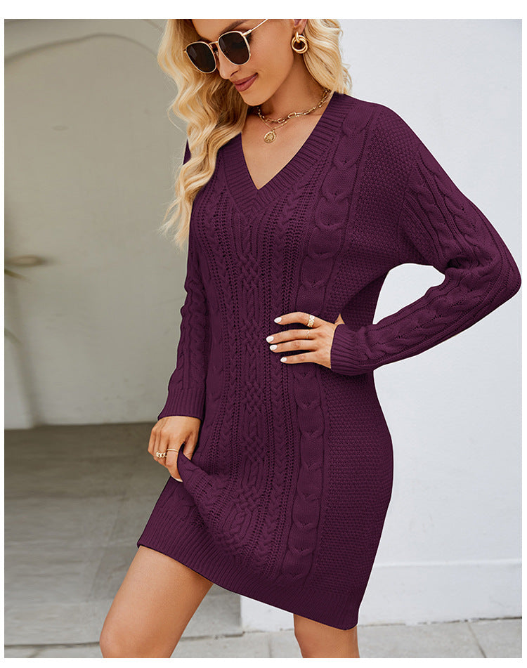 Valenzora | Einfarbiges V-Ausschnitt-Strickkleid mit Schwung