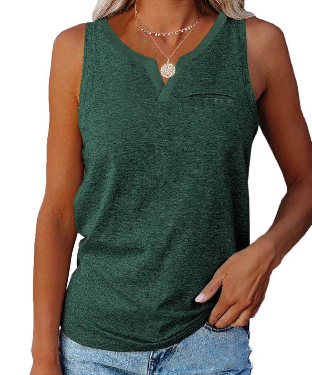 Women's sleeveless V-neck top with chest pocket and relaxed fit, size S