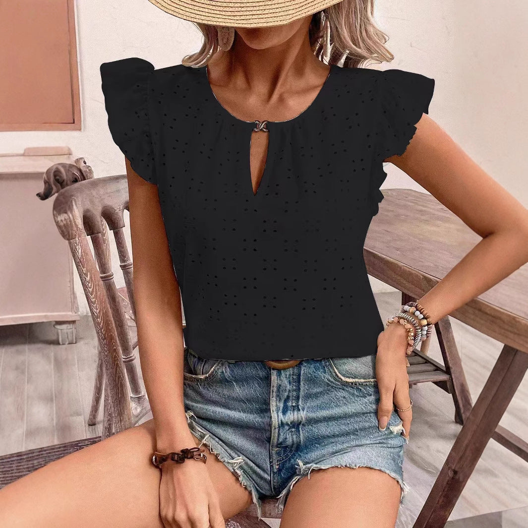 Women's blouse with ruffle details and eyelet embroidery, size