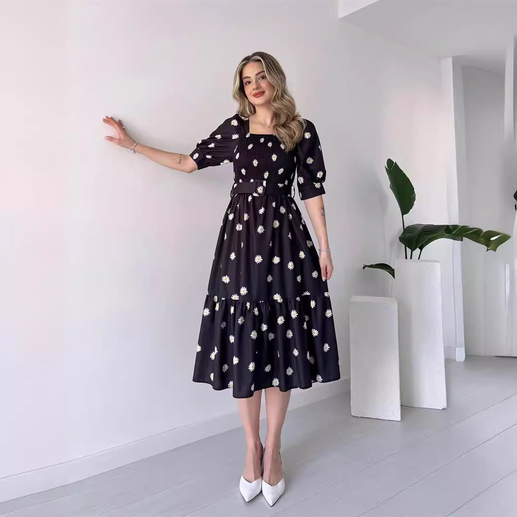 Valenzora | Bedrucktes, tailliertes, elegantes Kleid mit U-Ausschnitt