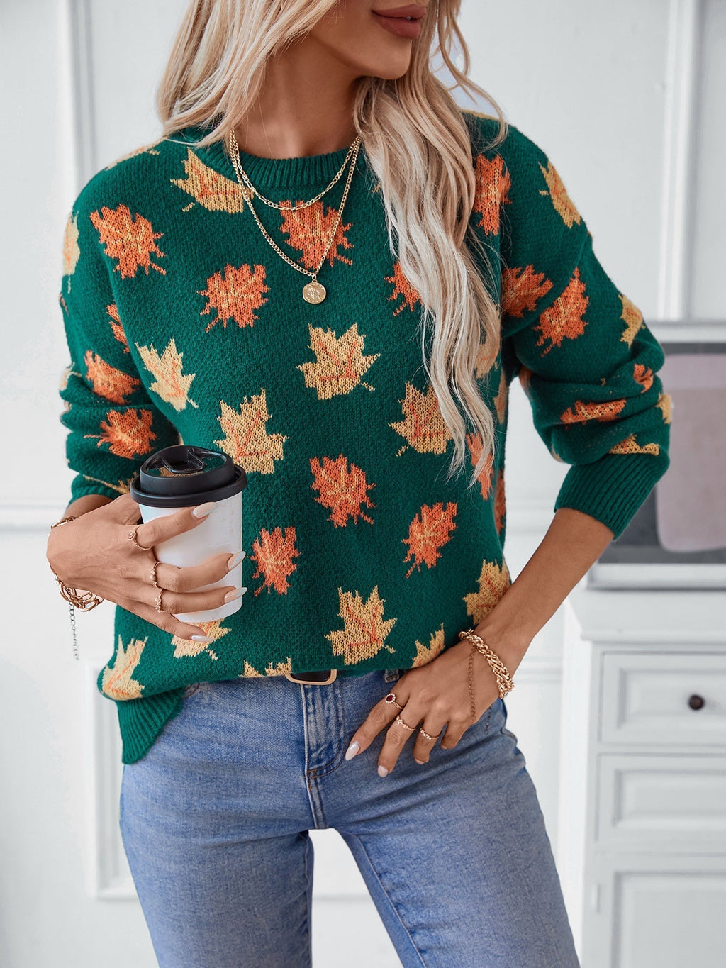 Valenzora Maple Leaf Jacquard Casual Pullover Sweater