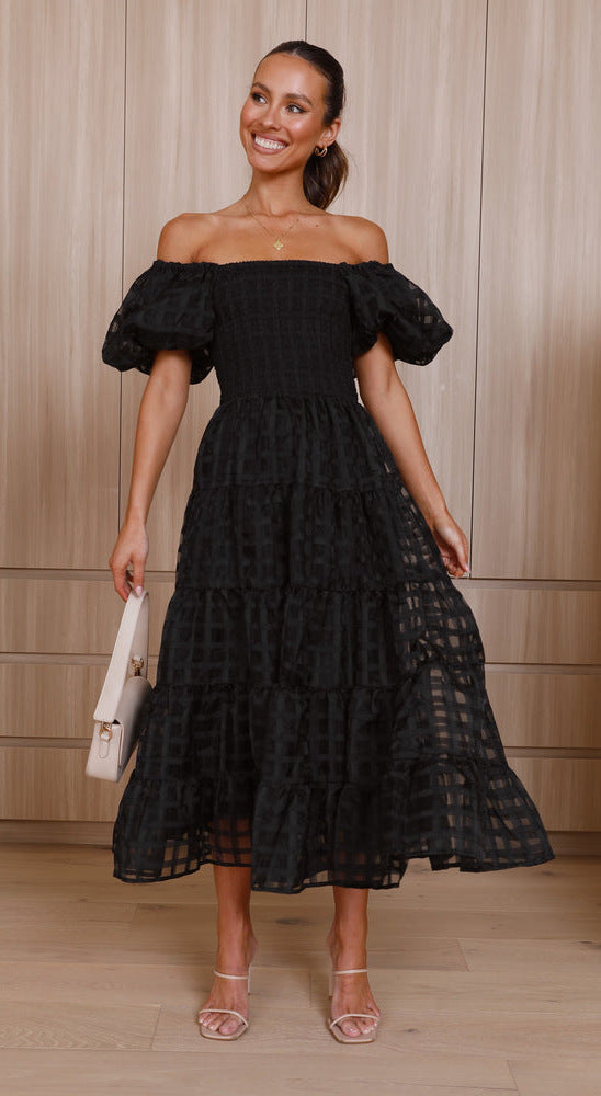 Valenzora | Damenkleid mit Einzelhals, Laternenärmeln, abgestuften Nähten