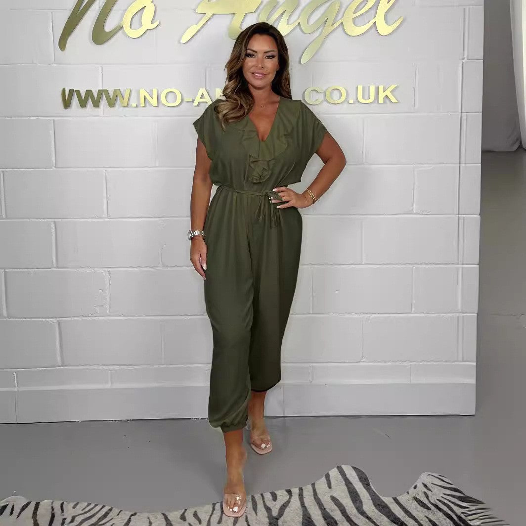 Women's elegant jumpsuit with a tailored cut and wide leg, size