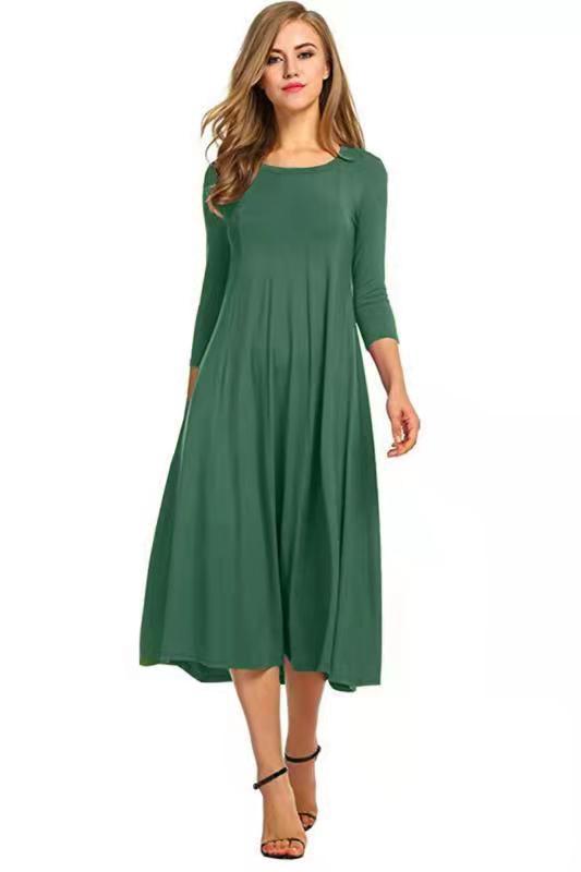 Valenzora | Midi-Kleid mit eckigem Ausschnitt und 3/4-Ärmeln in Unifarbe