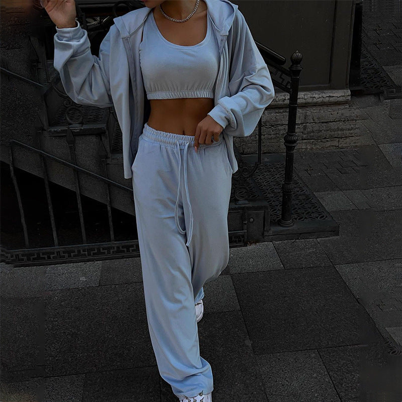 Women's sporty lounge set with casual hoodie and elasticated trousers, size