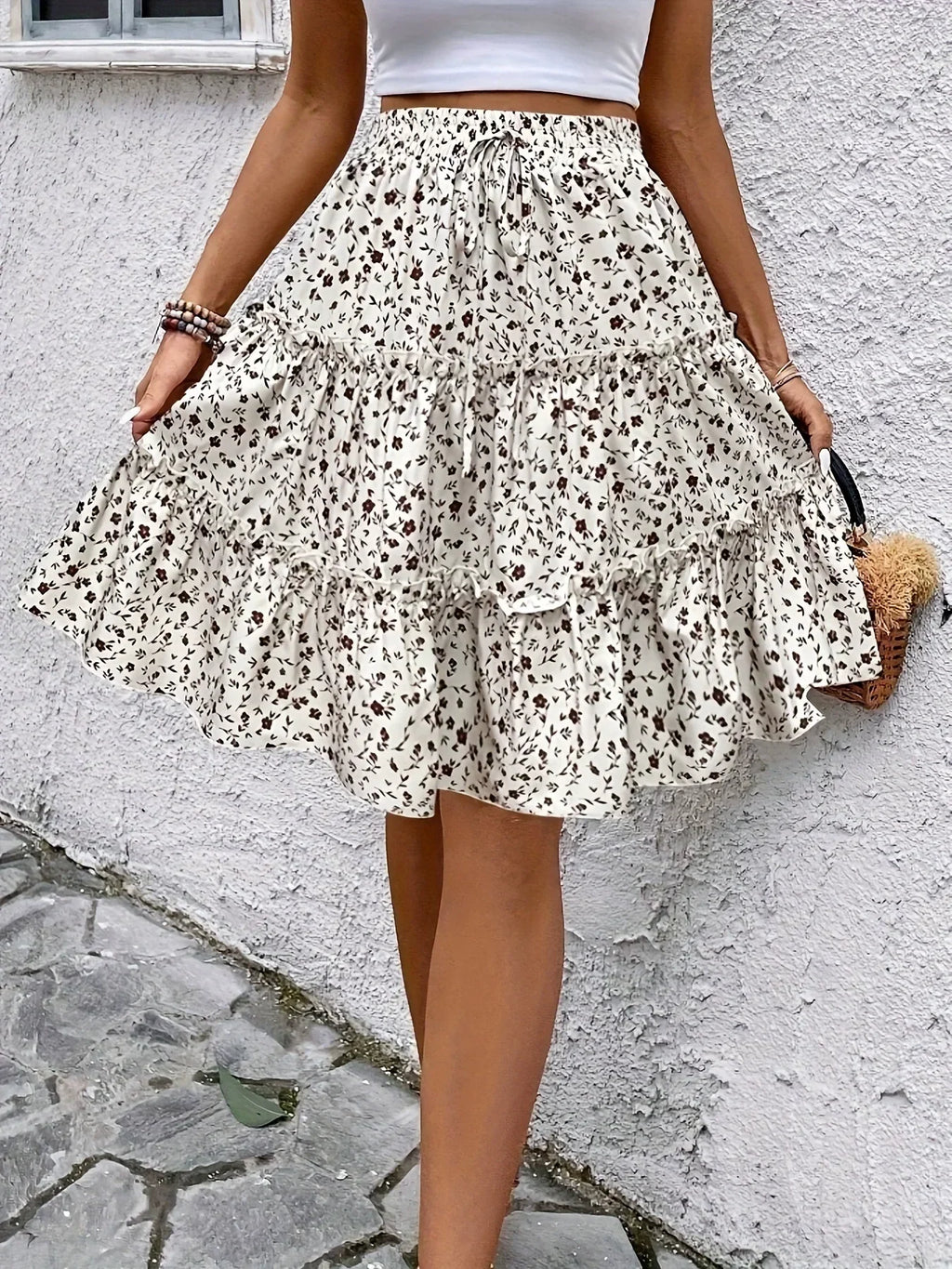Valenzora | Elegant Elastic Floral Dress