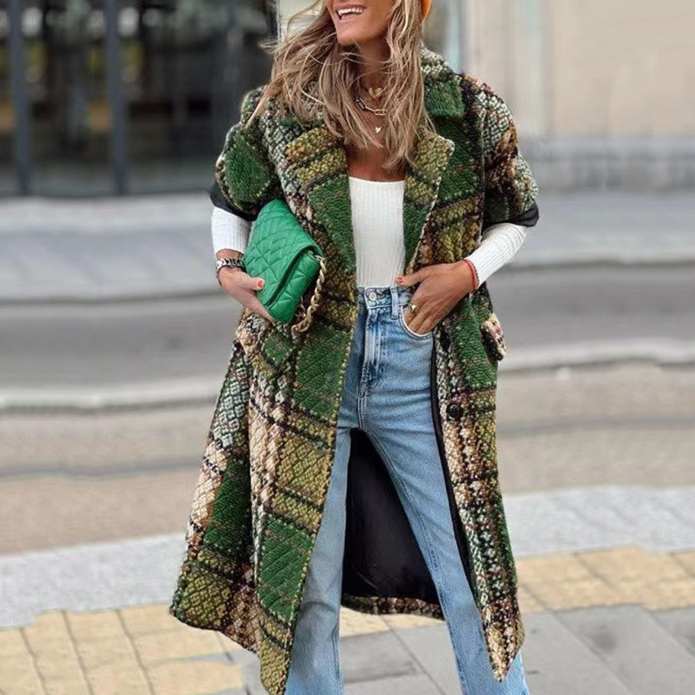 Women's decorative coat with art print and deep collar, size