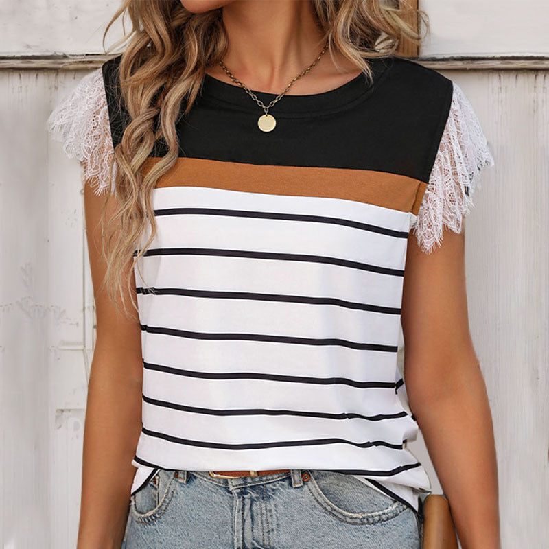 Damen-T-Shirt mit eleganter Spitzenborte und Streifen-Design, Größe S