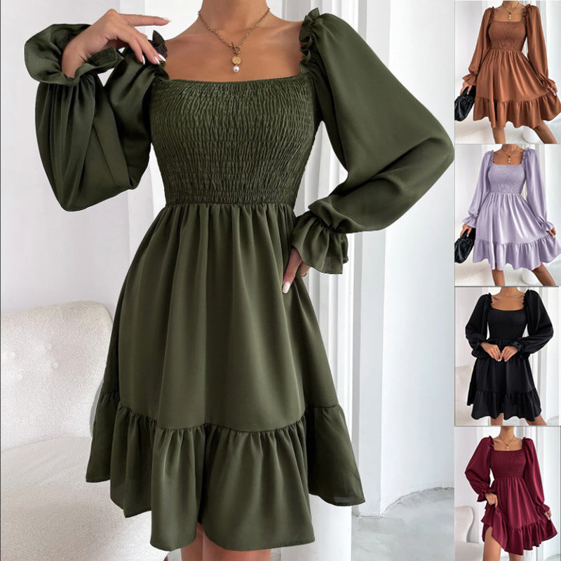 Tailliertes Mini-Damenkleid mit voluminösen Rüschenärmeln und eckigem Ausschnitt, Größe S