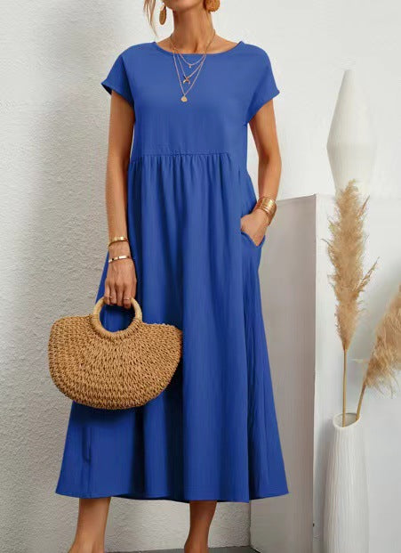 Women's midi dress with a relaxed fit and side pockets, size