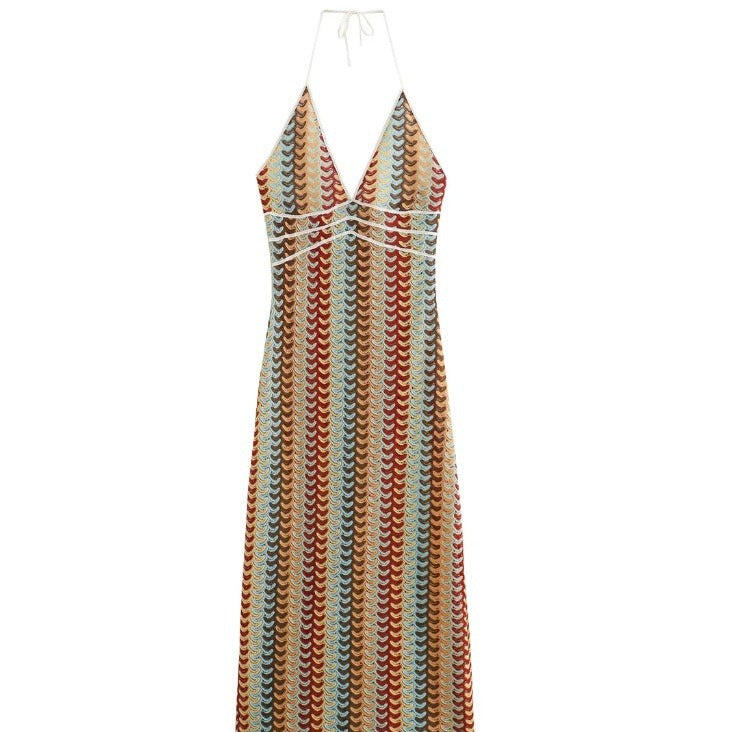 Damenstrickkleid mit tiefem V-Ausschnitt und raffiniertem Wellenmuster, Größe