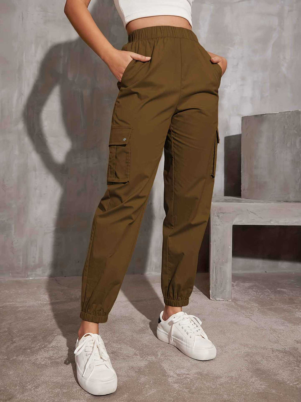 Damen-Cargohose mit elastischem Bund und praktischen Seitentaschen, Größe S