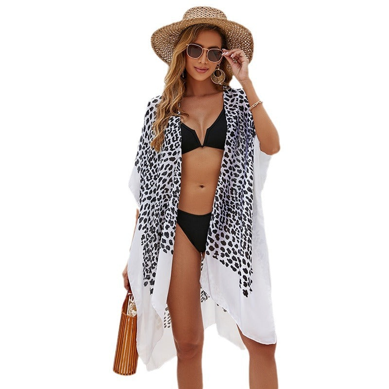 Strandüberwurf für Damen mit stylischem Leopardenprint und leichtem, atmungsaktivem Stoff, Größe S