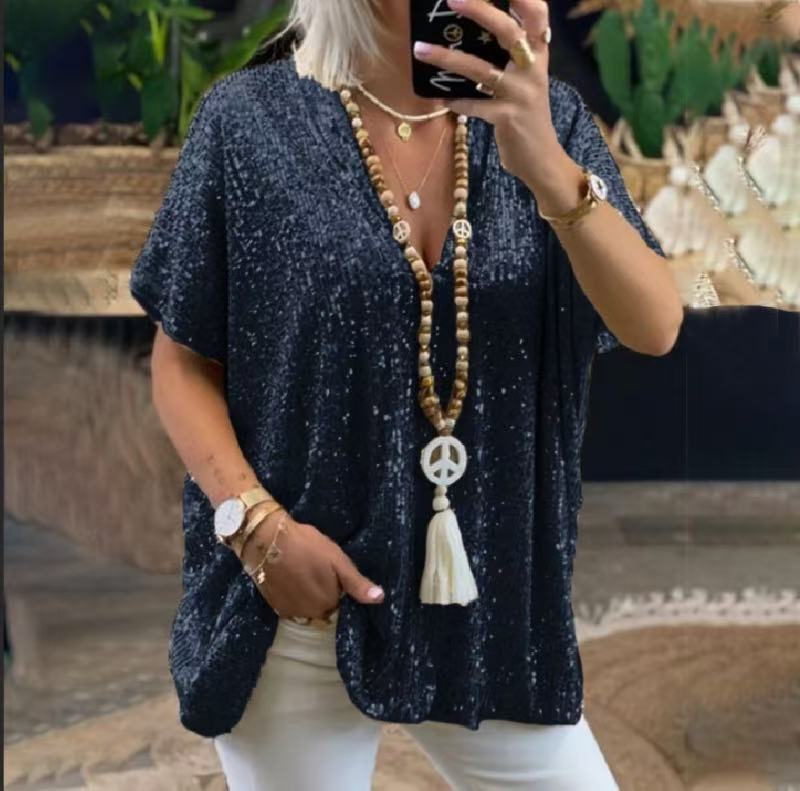 Women's sparkling top with an elegant V-neck and a relaxed fit, size [size]