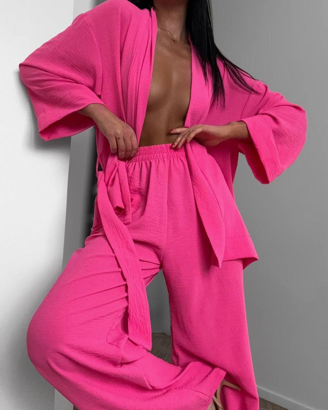 Women's casual kimono set with a wide cut and elastic waistband, size S