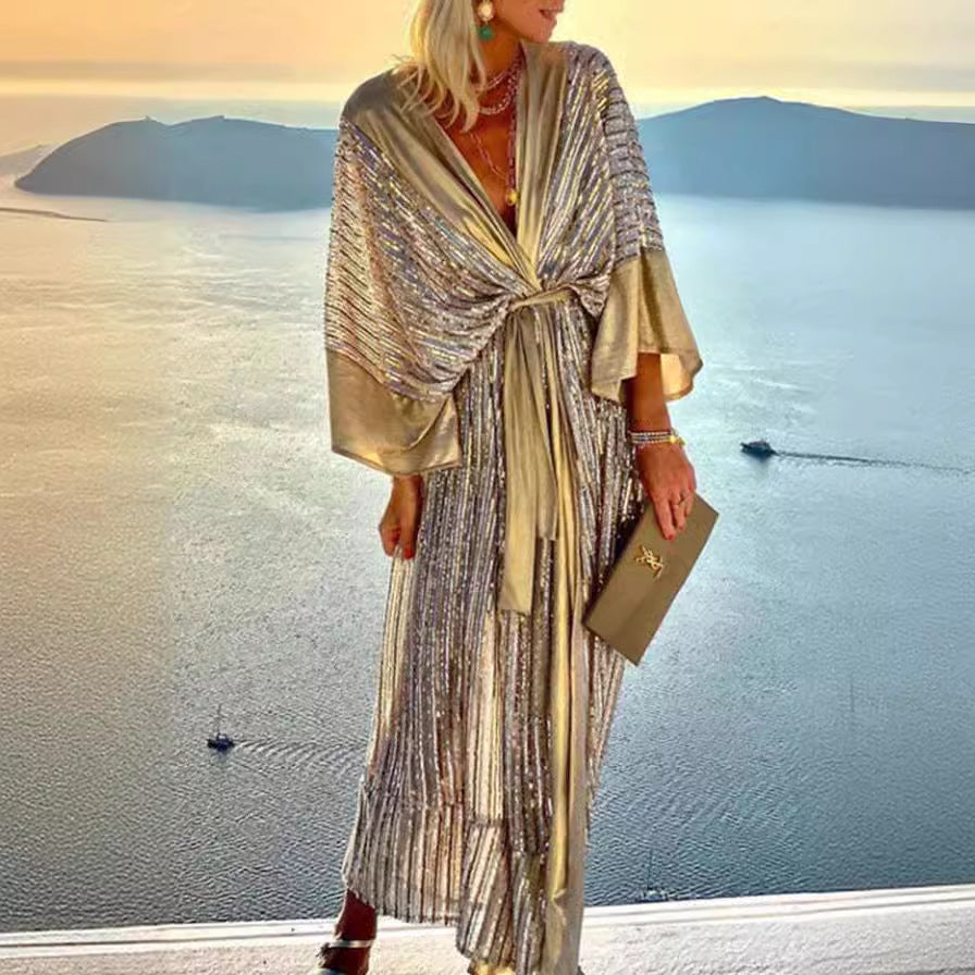 Women's shimmering kaftan with luxurious details, size S
