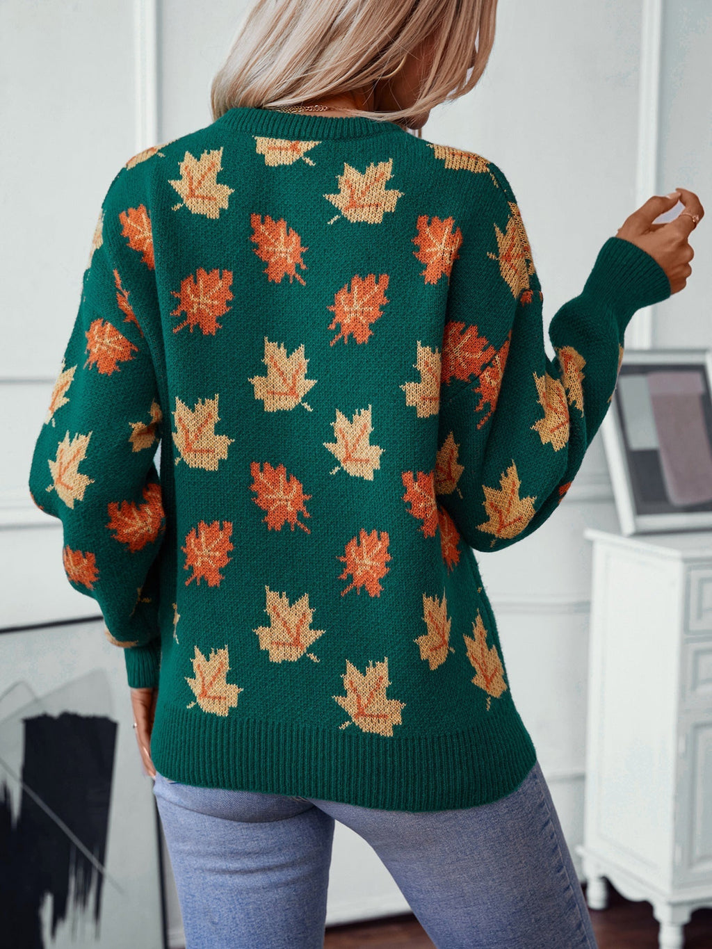 Valenzora Maple Leaf Jacquard Casual Pullover Sweater
