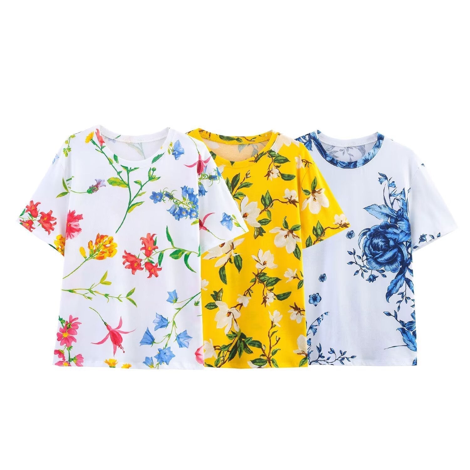 Women's T-shirt made of high-quality cotton with a floral print and a relaxed fit, size [size missing]