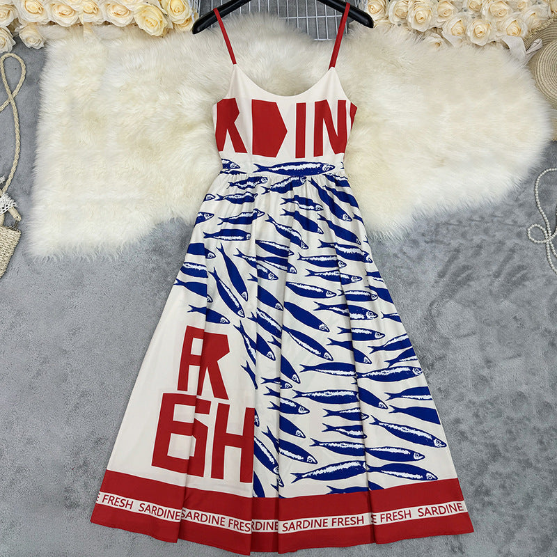 Women's midi dress with eye-catching graphic print and swing skirt, size S