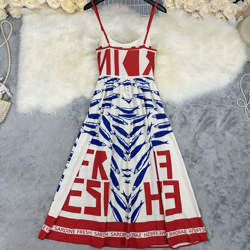 Women's midi dress with eye-catching graphic print and swing skirt, size S