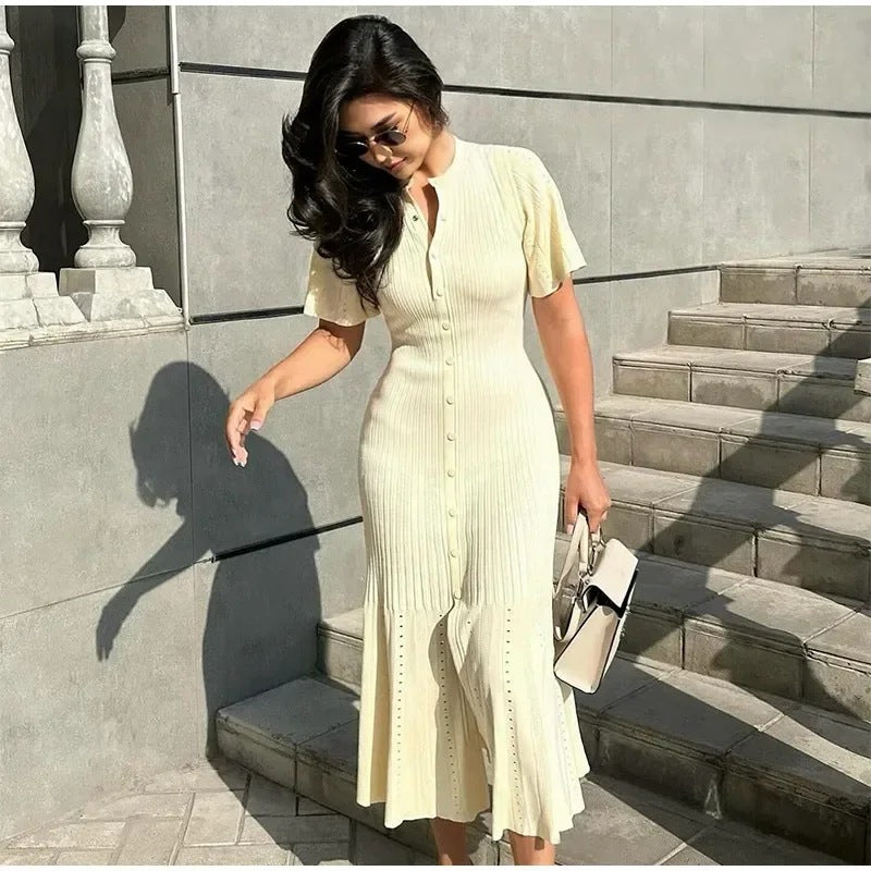 Damen-Strickkleid mit legerem Puffärmel, Größe