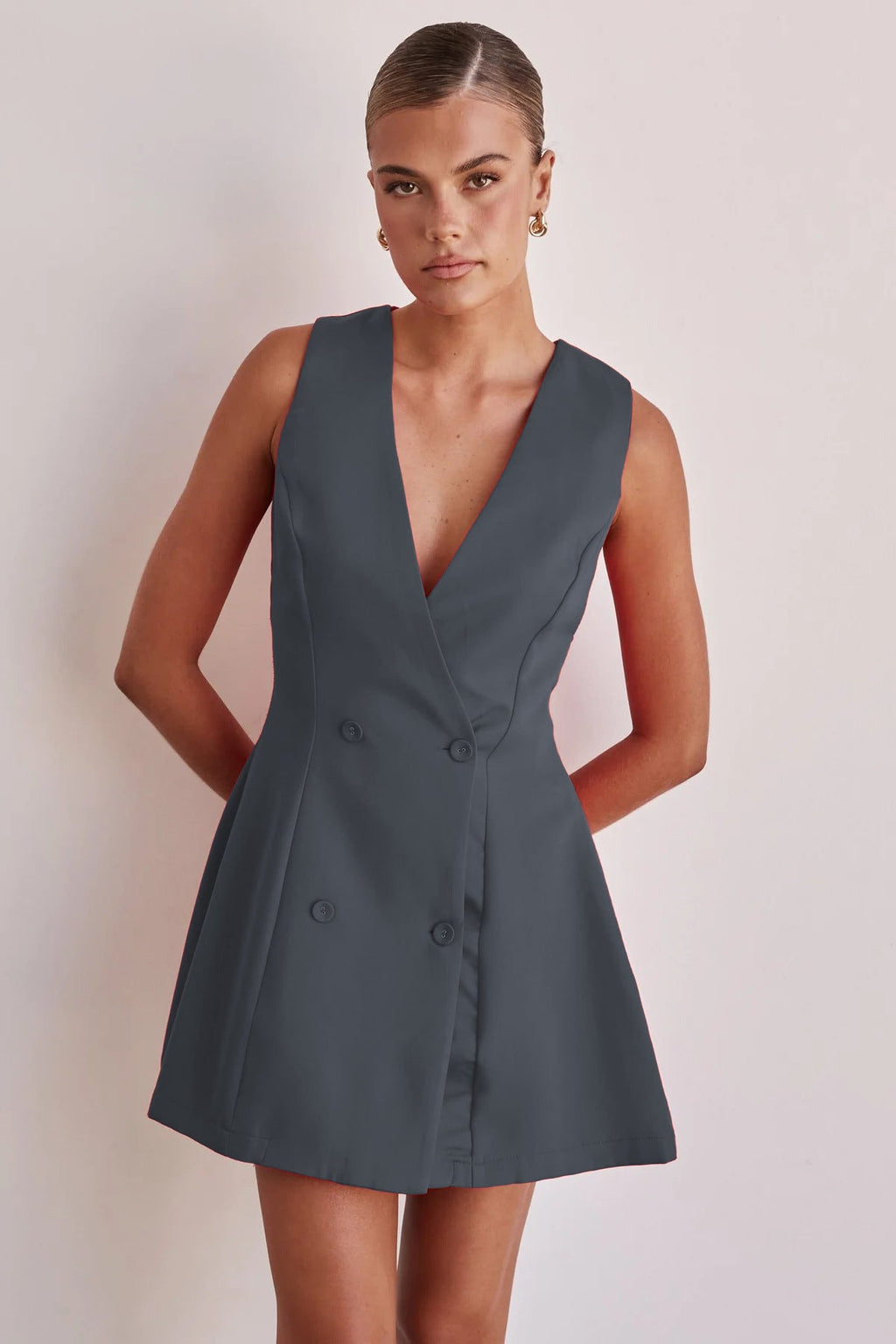 Ladies' shirt dress with deep V-neck and double button placket Drune