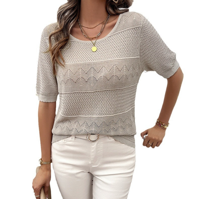 Luftiges Stricktop für Damen mit modischem Lochmuster und charmantem Rüschensaum, Größe S