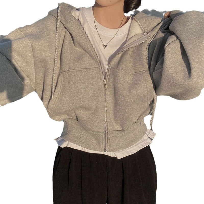 Women's oversized hoodie with practical pockets, size