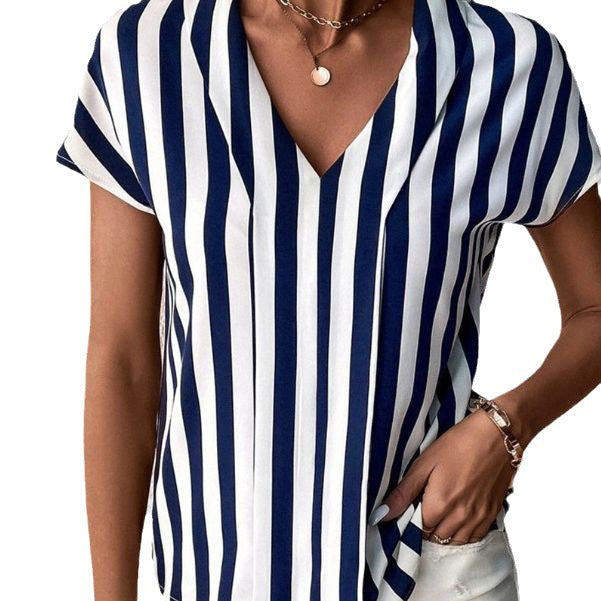 Women's blouse in an elegant striped design with a modern V-neck and short sleeves, size [size missing]