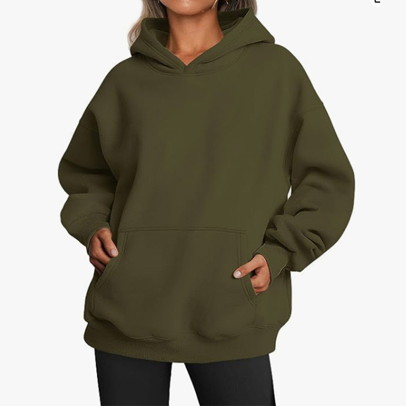 Women's oversized hoodie in a soft cotton blend with practical pockets, size S