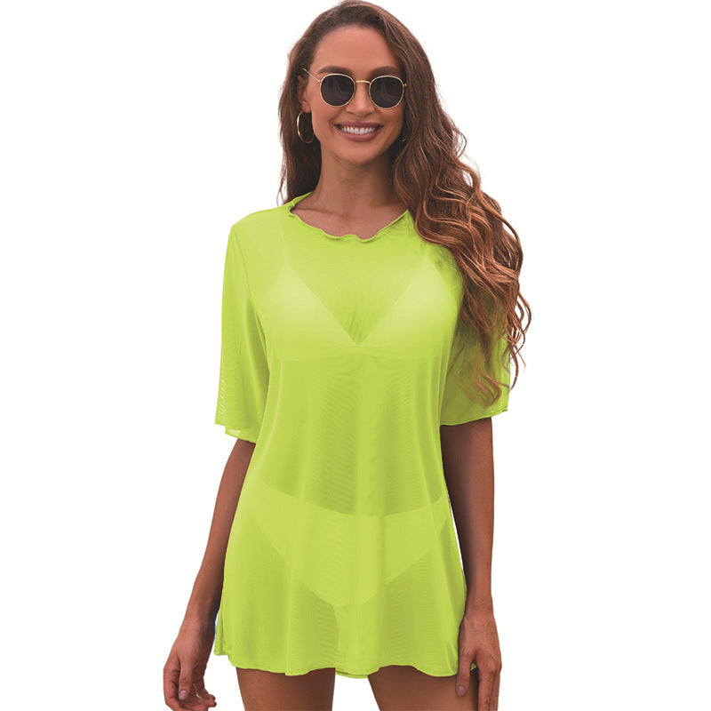Women's beach cover-up with a relaxed fit, size